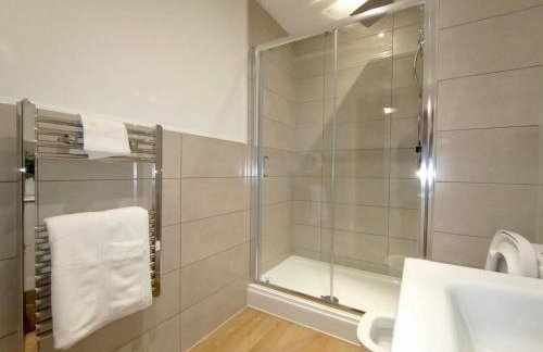 Luxury 2 Bed 2 Bath Flat Near Old Trafford - Foto 18