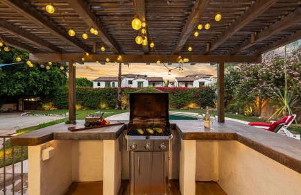 Dandelion by Avantstay Pool, 0.2mi to Downtown! - Foto 44