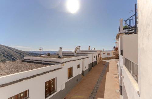 RentitSpain - Picena - Casa Picena Terraza y Senderismo en la Montaña - Photo 10