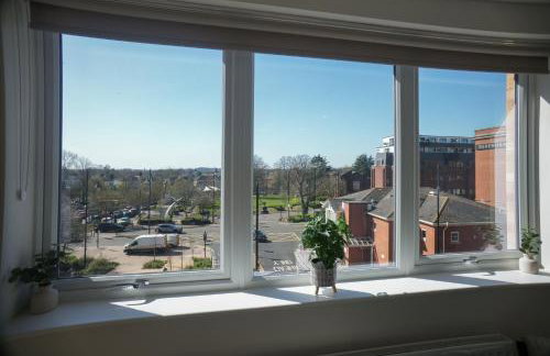 Little Haven Thames view Free Parking Closer to Heathrow - Foto 6