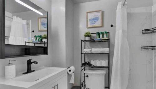 Oxon Hill Luxurious Home,5 min to MGM & National Harbor - Foto 4