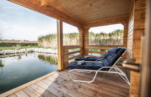 Traumhaftes Ferienhaus mit Sauna & Schwimmteich - Foto 1