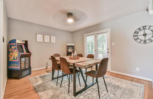 Spacious Home with 3 King Beds, Arcades and 86 inch TV - Foto 20