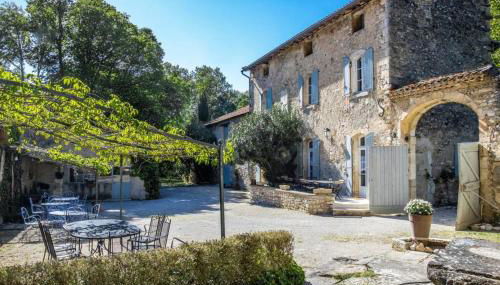 Stunning farmhouse with heated private pool in Provence - Foto 1