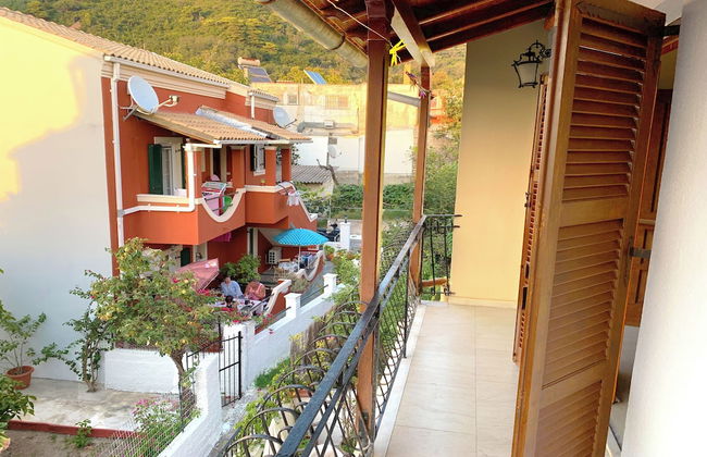 Spiros Apartments on Agios Gordios Beach Corfu Greece - Foto 5