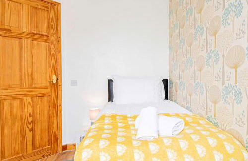 Spacious 4 Bedroom Home in Central Milton Keynes - Foto 20