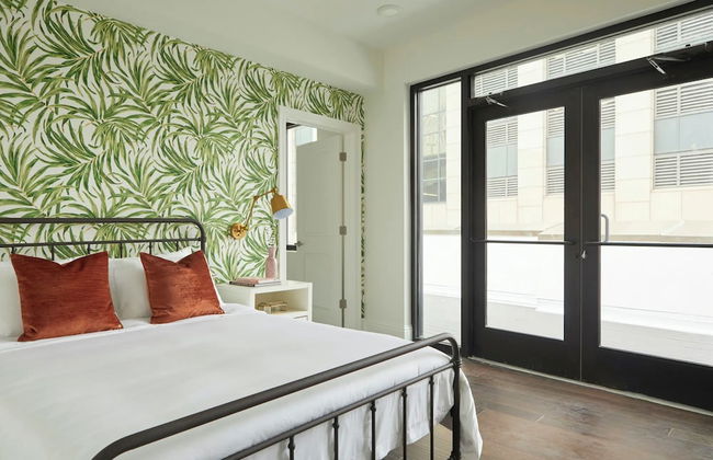 Roami at St. Charles - Photo 27