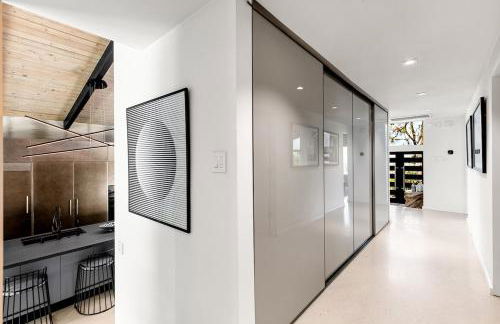 Hillside Luxury MidCentury Modern Spa Retreat View - Foto 8