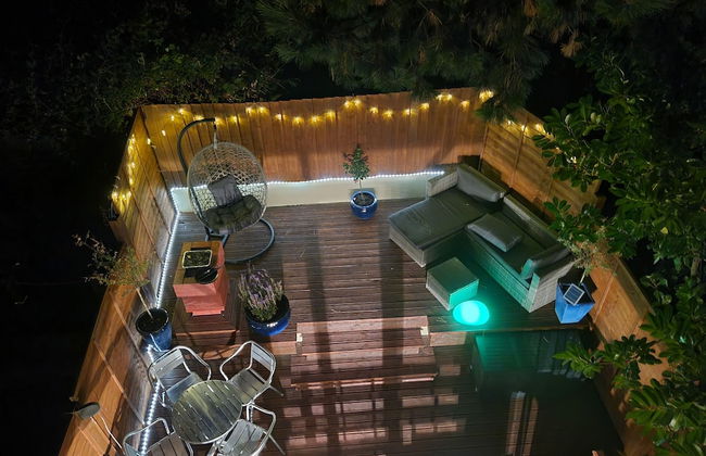 Beach Front 2-bed Apartment With Deck & BBQ - Foto 19