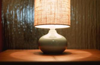 Große Wohnung mit 2 Schlafzimmer - Foto 3