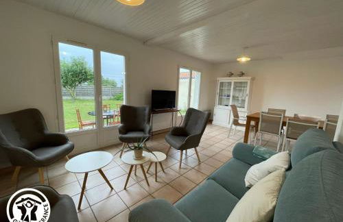 Maison rénovée 6 pers avec jardin, proche plages et pistes cyclables à Talmont-Saint-Hilaire - FR-1-426-557 - Foto 1