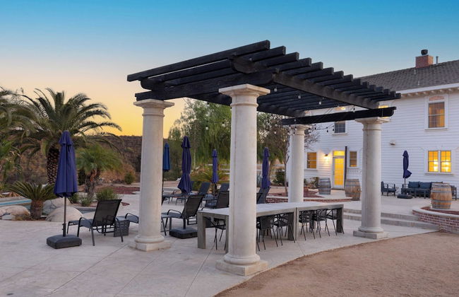 Warhol by Avantstay Expansive Estate Stunning Wine Cty Views - Photo 27