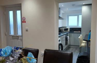Luxury Apartment - Above iconic High Lane Oatcakes - Foto 14
