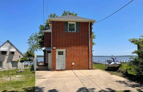 Waterfront Home with Private Beach, Stunning Views - Foto 22