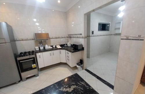 Apartamento próximo Hotéis Atmosfera e São Domingos - Foto 5