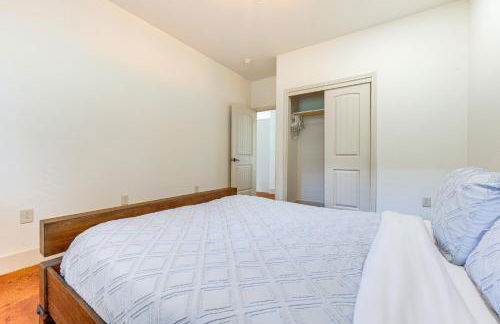 San Marcos Home with Fire Pit about 10 Mi to Downtown! - Photo 12