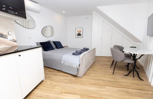 Trindade Trendy Studio 15 - Foto 10