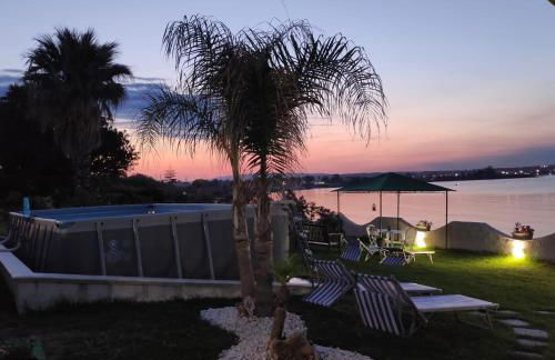 Casa con piscina e vista mare dal giardino - Photo 20