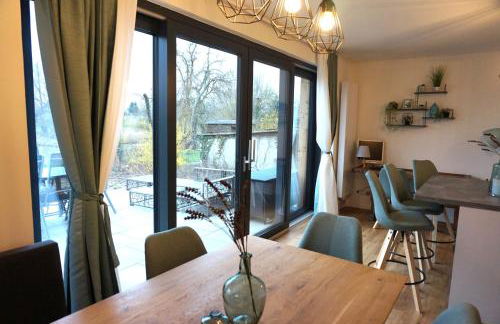 FeWo EG am Fluss mit Terrasse - eine grüne Oase - Foto 5