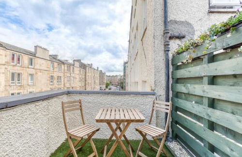 Central Bright 3 Bed Flat with Pool & Parking - Foto 7