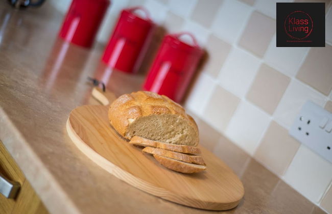 Two Bedroom House by Klass Living Serviced Accommodation Hamilton - Kenmar House With Parking & WiFi - Foto 8