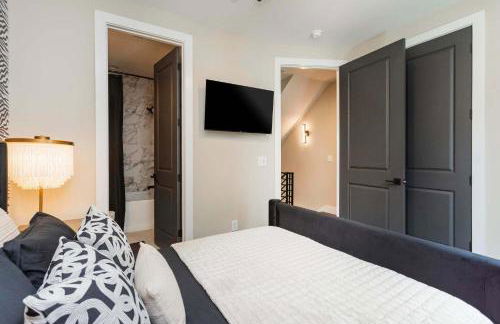 Brand New Elegance Rooftop Views of Nashville - Foto 13