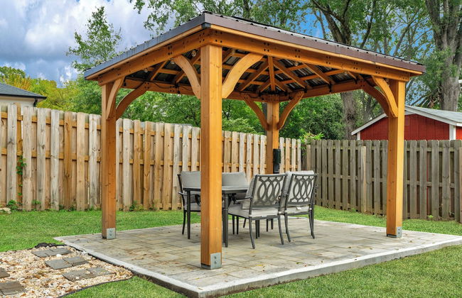 Stylish 4BR Haven Backyard and Fire Pit - Foto 42