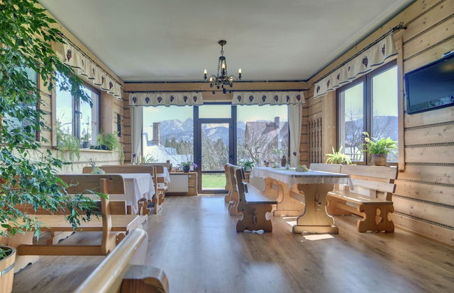 Willa Serafin - Photo 67