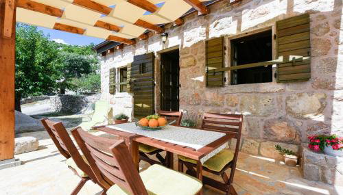 Traditional Stone House Bura - Nature Park Velebit - Photo 5