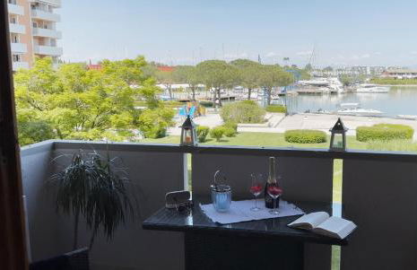 Aprilia Residence - Photo 30