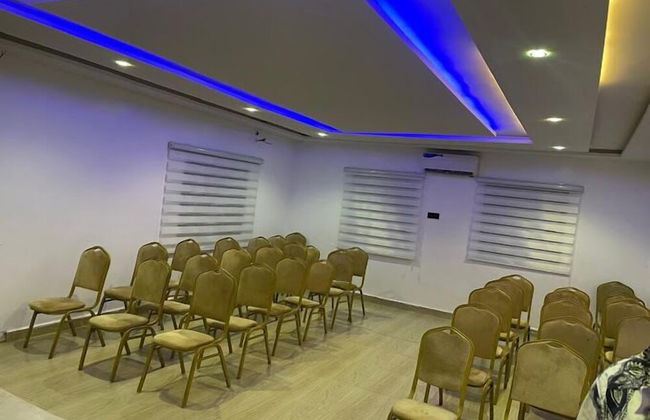 Immaculate Hotel Apartment And Suites - Foto 47