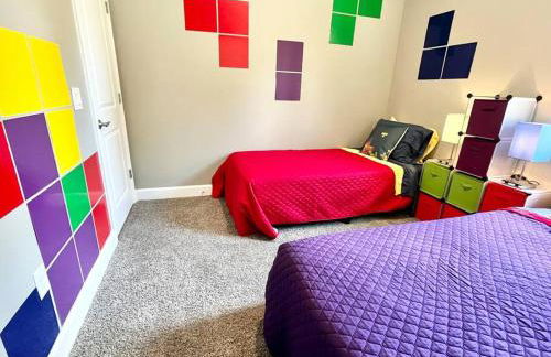 The Arcade close to downtown with fenced yard - Photo 15