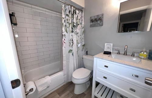 Spring Getaway Holiday Retreat Prime Location - Photo 5