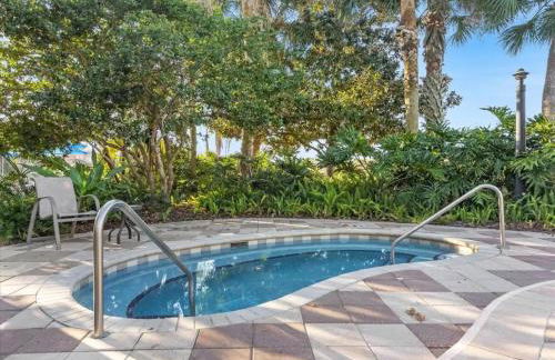 Lakefront Retreat 4BR-3BA Pool Home Near Disney - Foto 31