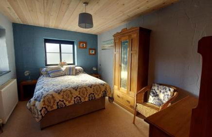 No 1 Dolheulog Aberaeron SA46 0EP - Photo 3