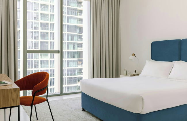 Sonder by Marriott Bonvoy Downtown Towers Apartments - Photo 9