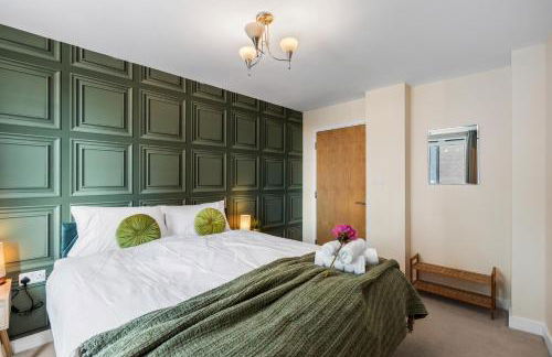 Luxury Apartment - Balcony - Prime Location - Sleeps 5 - Foto 7