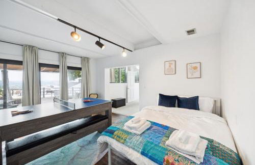 Mt Adams Lookout with Best City View and Parking - Foto 23