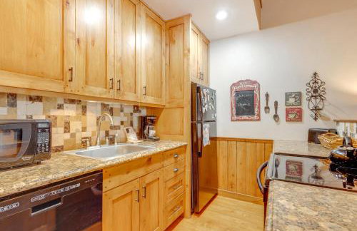 The Inn at Silver Creek Resort Retreat with Balcony! - Foto 10