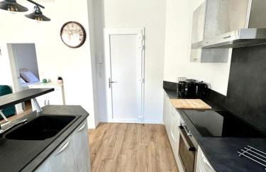 Le Gamay - Charmant T2 avec parking et Terrasse - Photo 11