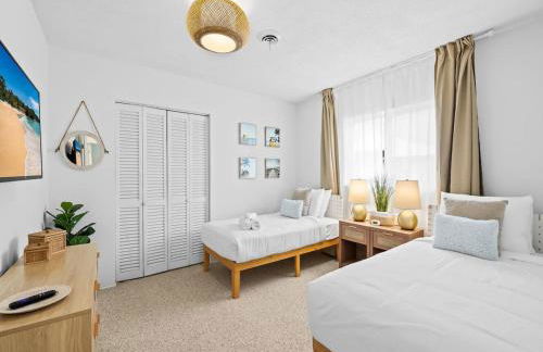 Sunshine Retreat I Waterfront I Pool I Paddle Boards I Bikes - Foto 38