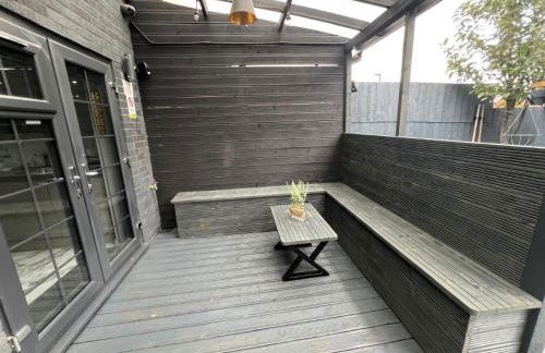 Urban Escape 4BedRoom House- With Free private Parking - Birmingham City - Foto 68