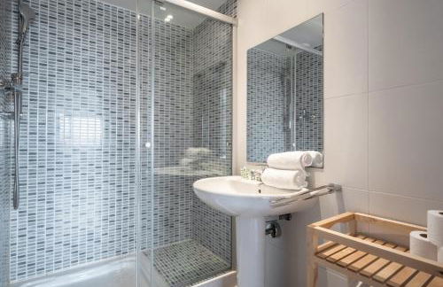 Rent Top Apartments Forum - Photo 15