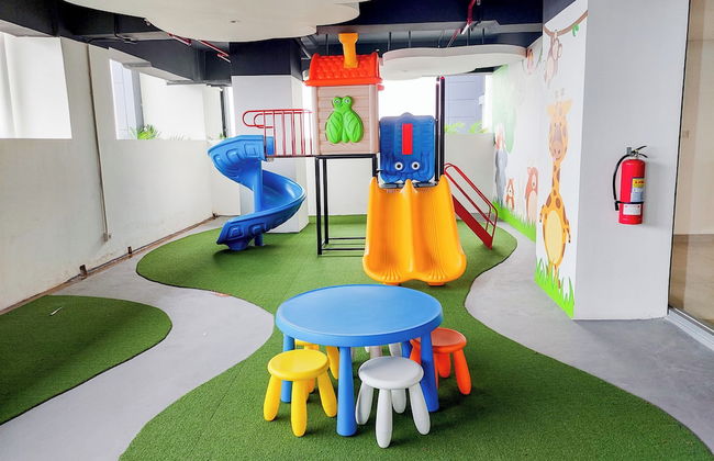 Comfort Living 1Br Without Living Room At Bintaro Embarcadero Apartment - Foto 18