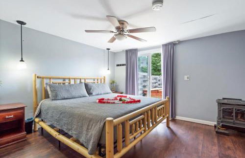 Relax with mountain views & a hot tub #5 - Foto 3