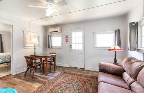 Historic Water's Edge Cottage 10 - Foto 8