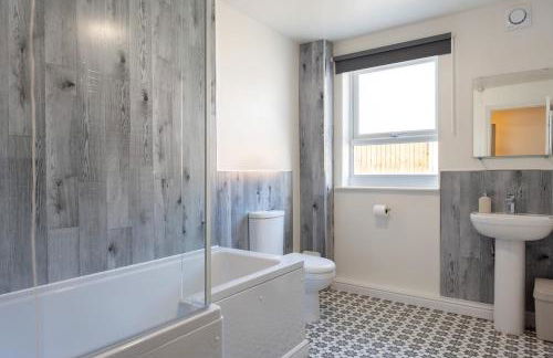 Cotswolds-Stroud-Large 9 Bed Home-Sleeps 20-Work or Leisure - Foto 13