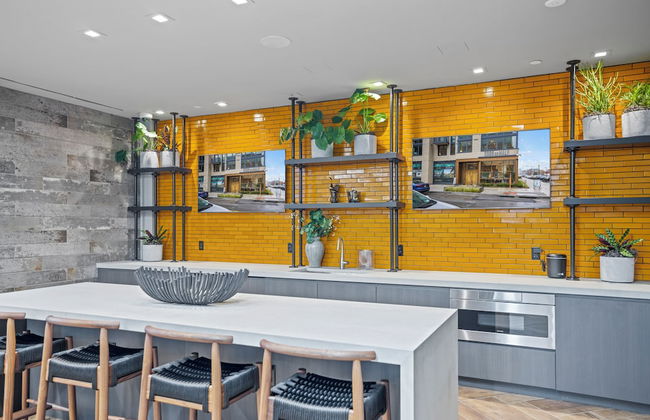 Coda on Half, a Placemakr Experience - Navy Yard - Photo 37