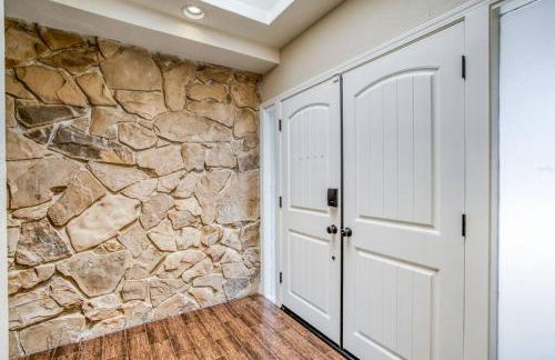 X-Large Spacious Deluxe House Fastest Wi-Fi - Foto 15