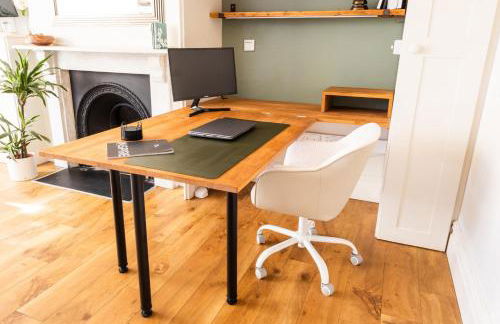 2-Bed Apartment in Redland, Bristol - Work-Ready - Foto 20